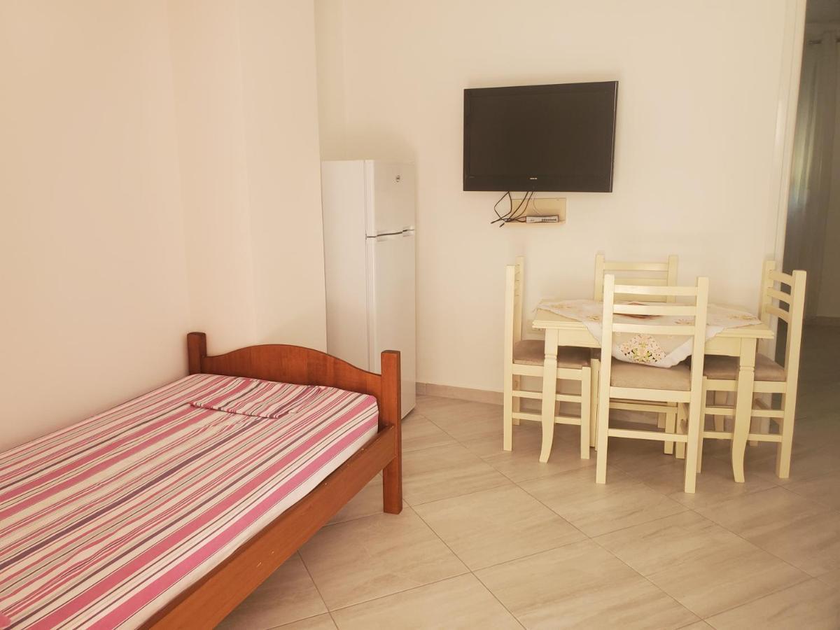 Guest House Vlorë Екстериор снимка