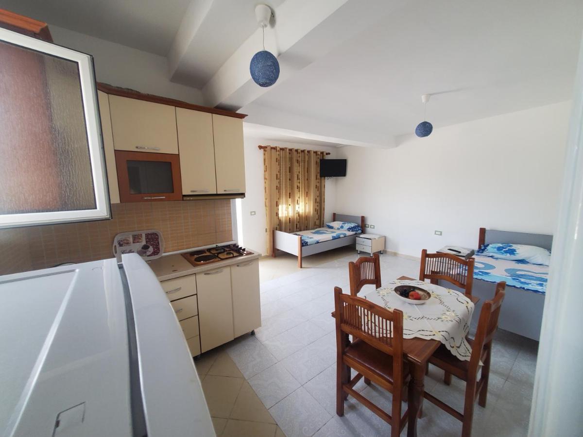 Guest House Vlorë Екстериор снимка