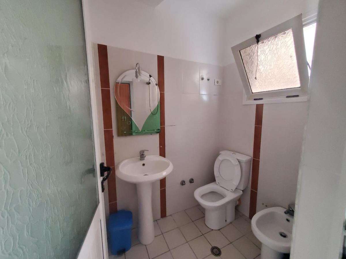 Guest House Vlorë Екстериор снимка