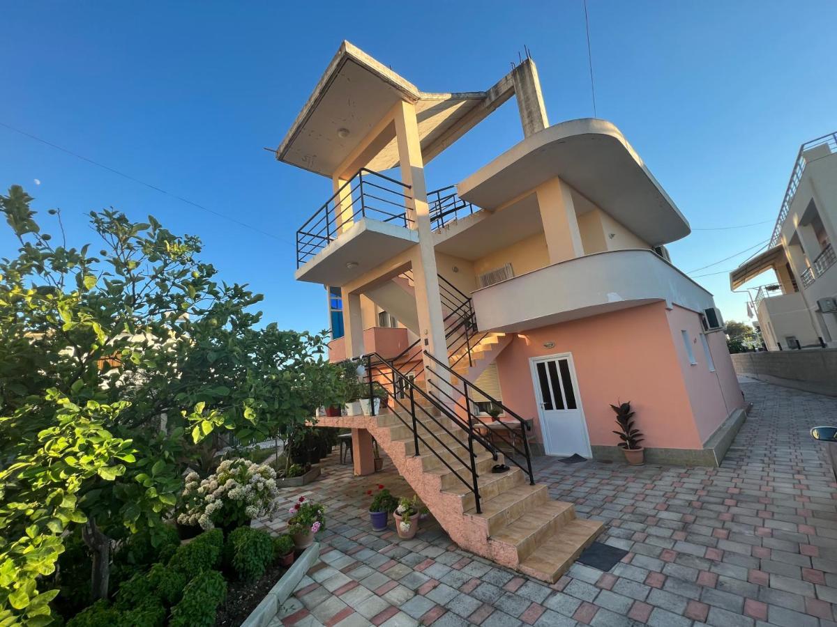 Guest House Vlorë Екстериор снимка