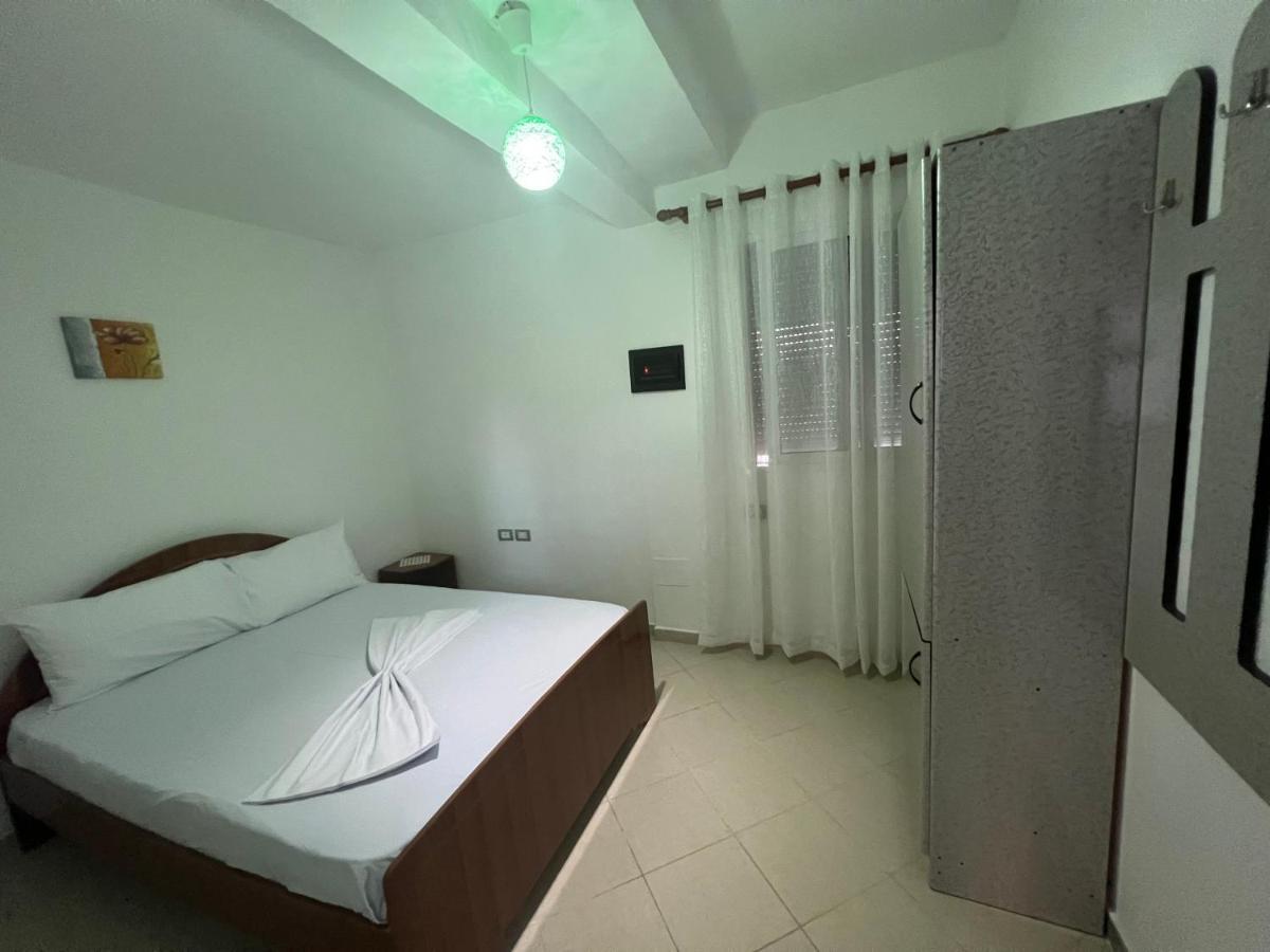 Guest House Vlorë Екстериор снимка