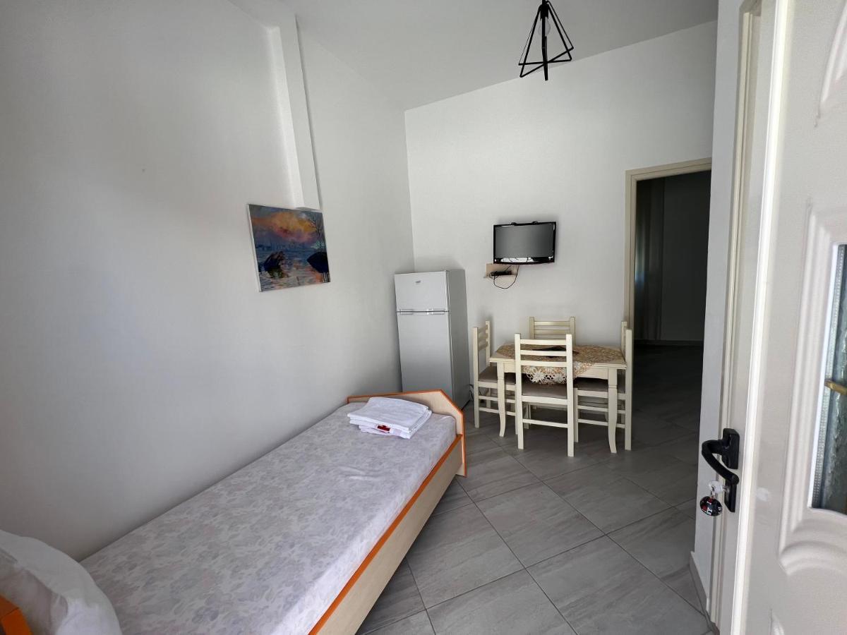 Guest House Vlorë Екстериор снимка