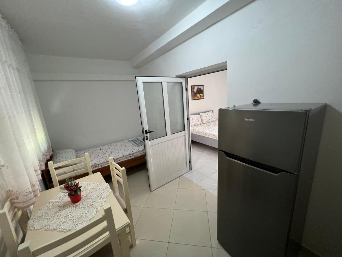 Guest House Vlorë Екстериор снимка